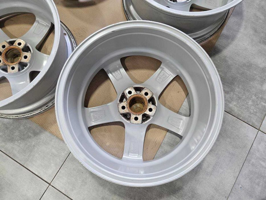 Диски 5/108 R18 Alutec 7.5J ET45 dia70.1-63.4mm