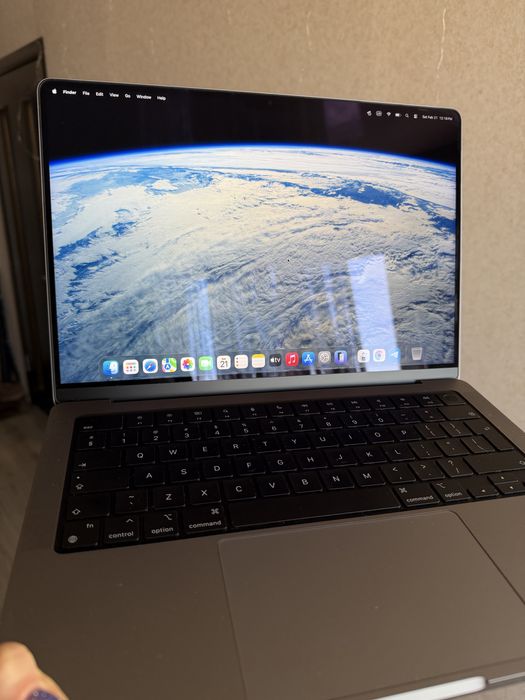 MacBook Pro 14’ 2021 Apple M1 Max 64GB/1TB - ідеальний стан