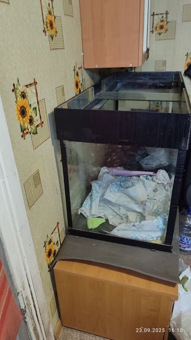 Продам акваріум б/у