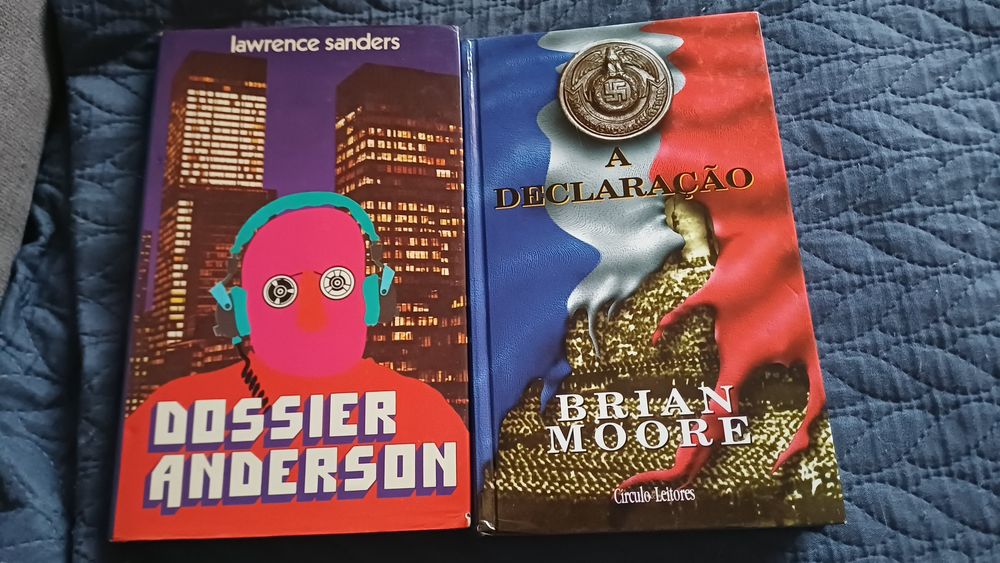 Livros em estado razoável