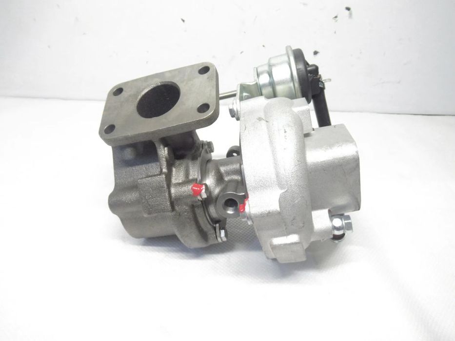 Turbosprężarka Ford Transit Otosan 2.4 tdci 122 km 53039700096 4C1O6K82AA