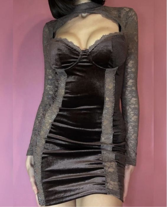 Кружевное платье