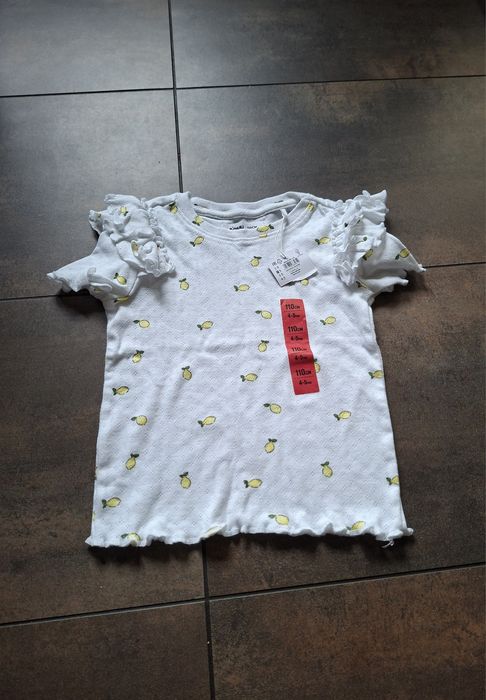 Bluzka T-shirt 110 nowa