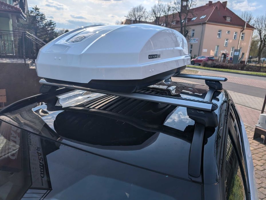 Box dachowy do samochodu