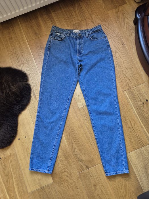 Spodnie Guess jeans
