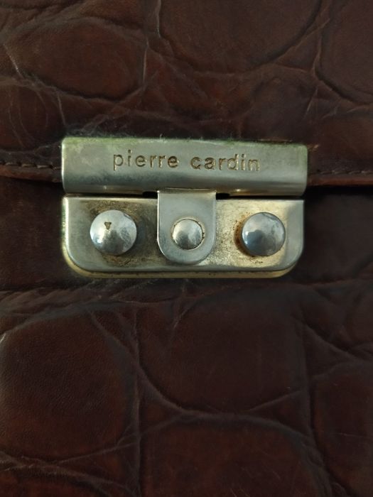 Bonita mala vintage executiva de pele Pierre Cardin
