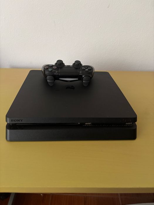Playstation 4 como nova