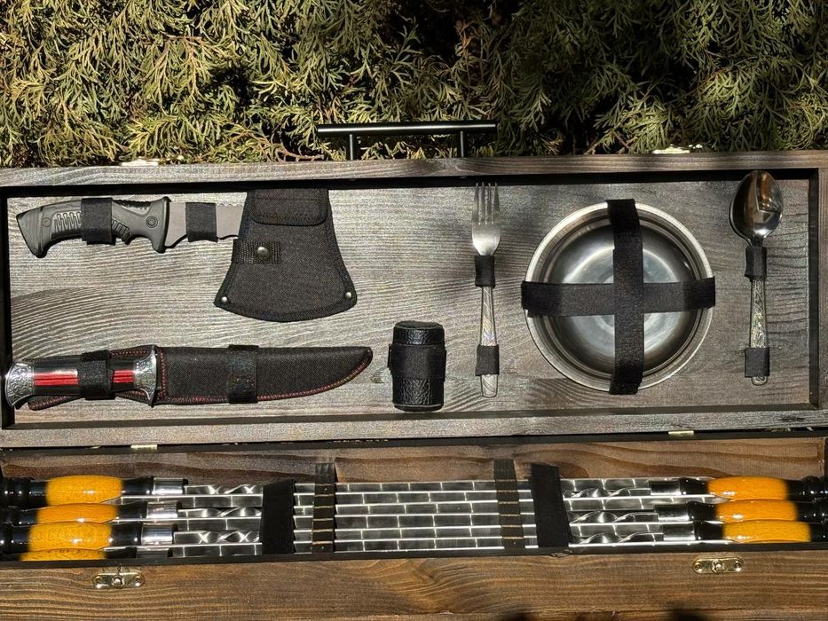 Шашлычный набор шампуров в кейсе на подарок мужчине мужу отцу куму