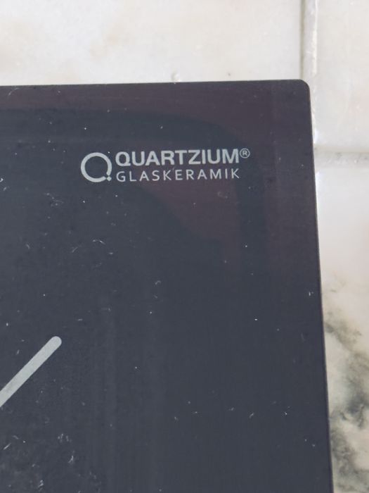 Placa vitrocerâmica TEKA 60 cm com 4 zonas cozinhado