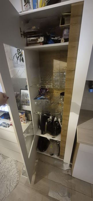 Szafka stojąca witryna biały połysk