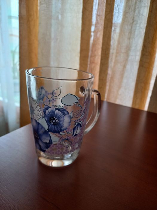 Продам кружку стеклянную.