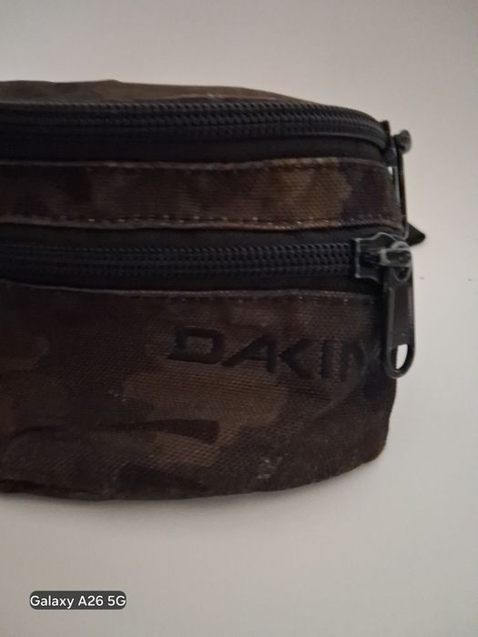 Sprzedam nerke Dakine.