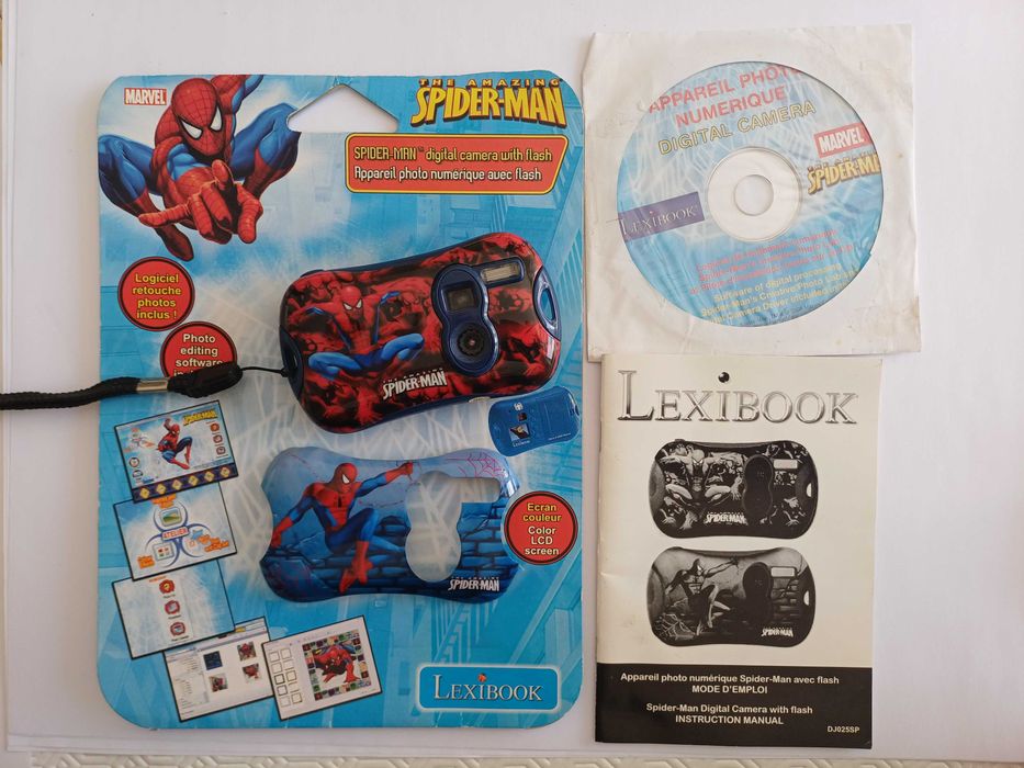Máquina fotográfica digital Lexibook Spider-Man, com 2 capas, manual de instruções e CD com Software