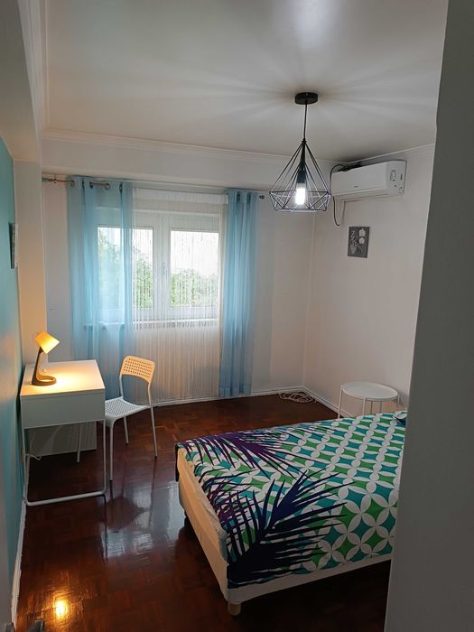 Quarto em Leiria, Despesas incluídas