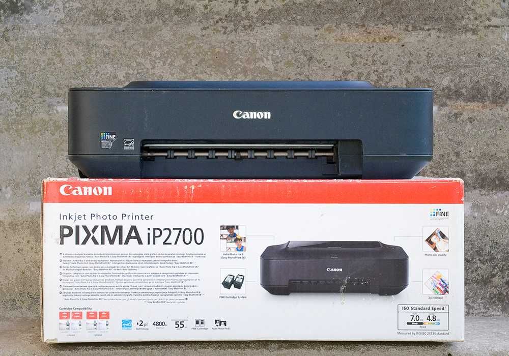 З живими картриджами CANON IP2700