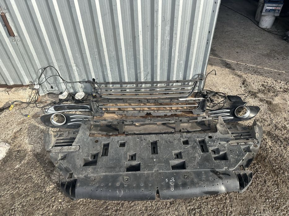 Бампер передній, задній Пежо 5008, 3008 Peugeot розборка шрот