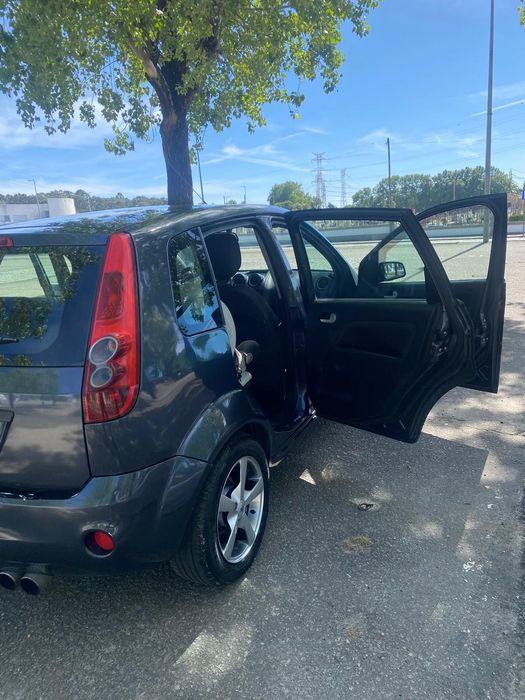 Ford fiesta 1400 tdci ano 2008