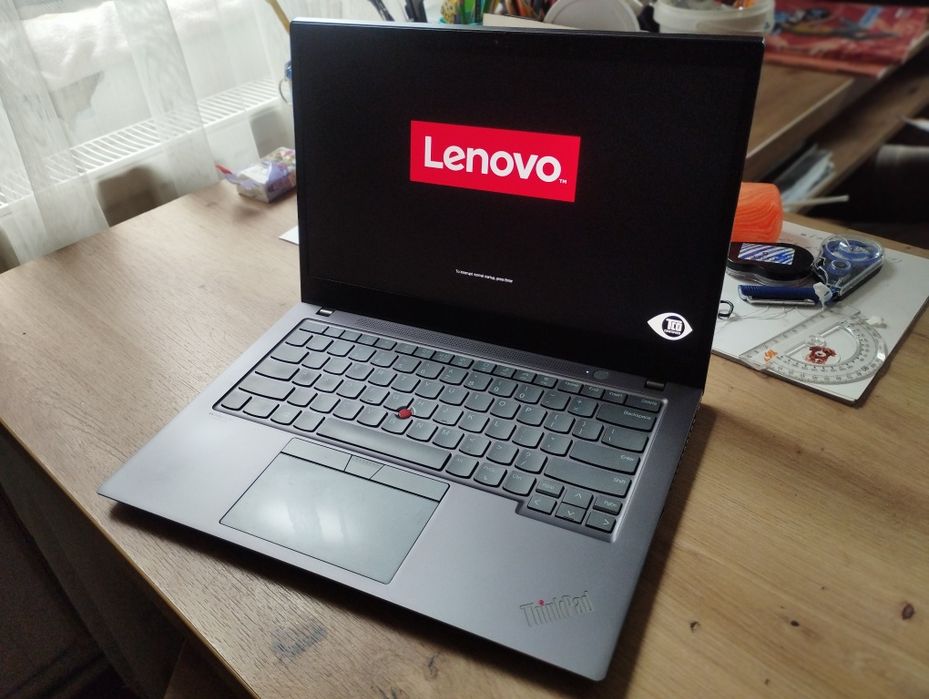Ноутбук Lenovo T14s gen2 4kUHD i7-1165g7/16Gb DDR4/NVMe256Gb