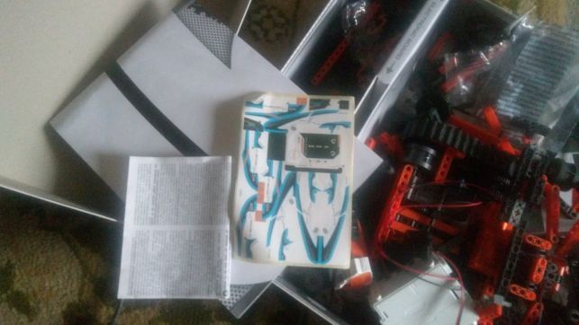 Robot zabawka dla chłopca