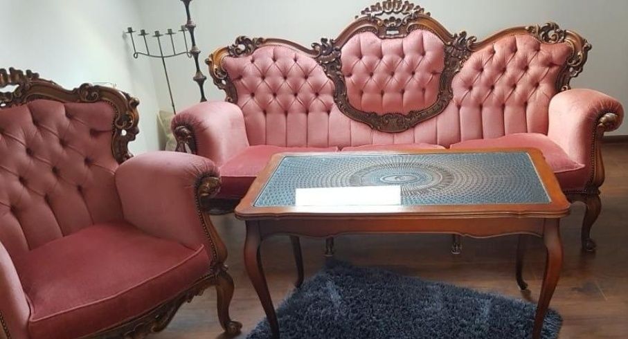 Sprzedam komplet sofa dwa fotele plus stół