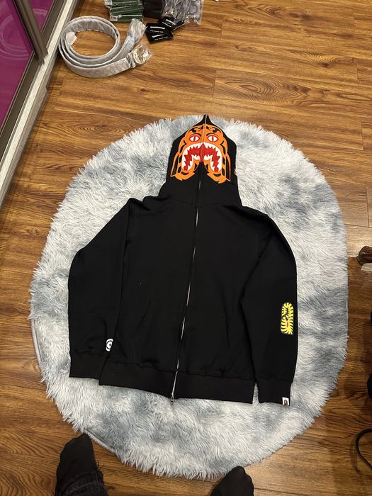 Зіпка Bape tiger