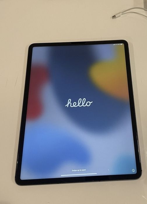 iPad Pro 12.9" | 5ª Geração | 128GB | Como Novo