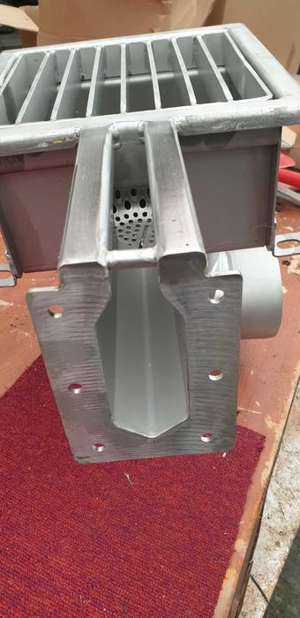 Odpływ liniowy kwasowy nowy