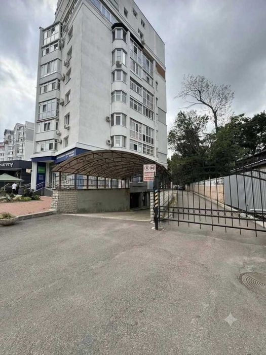 Продаж 1-кімнатної квартири в центрі!