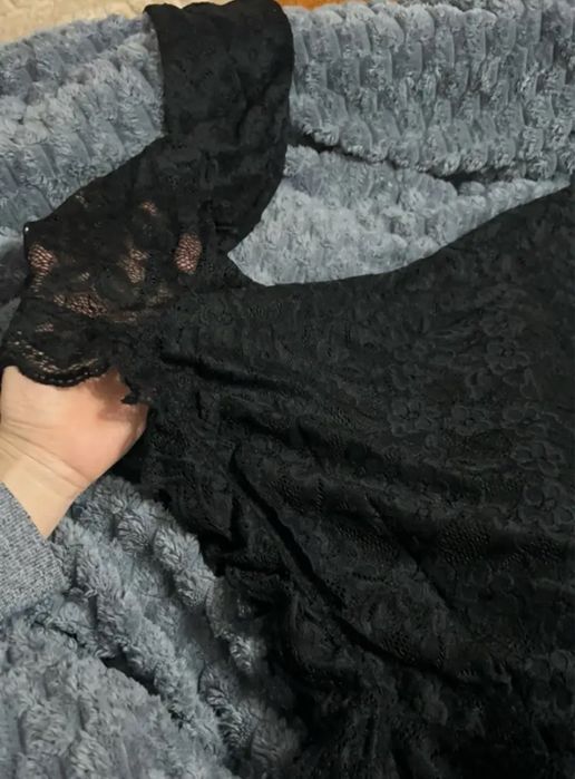 Черное кружевное вечернее платье, размер S (42-44)