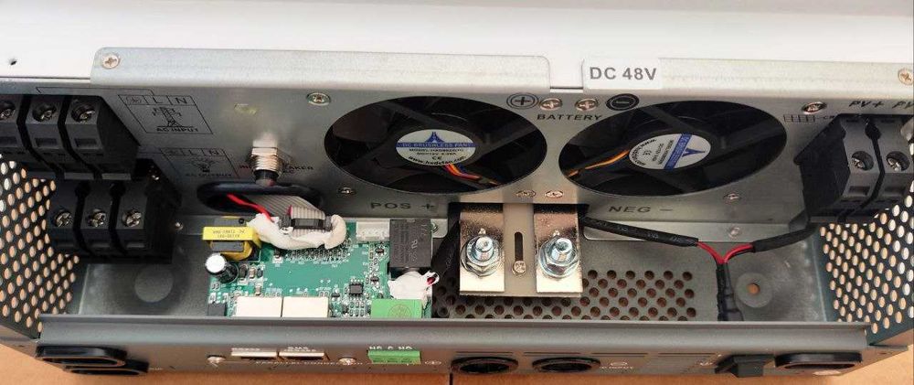 НАЯВНІСТЬ Київ Гібридний інвертор 5.5kW 48V