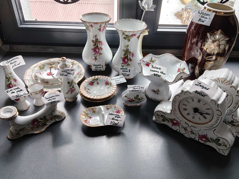 Chodzież zegary wazony