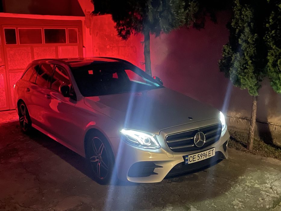 Mercedes Е350d    AMG