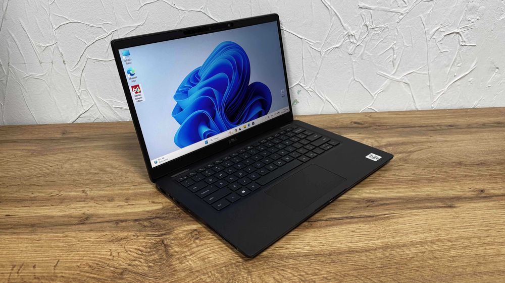 Dell Latitude 7310 – i7-10610U, 16GB RAM, 256GB SSD