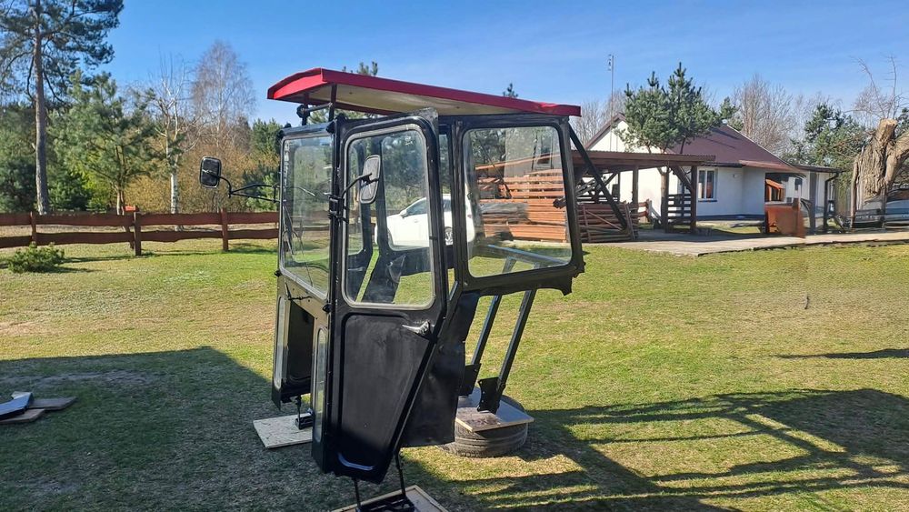 Kabina do Ursusa c330 firmy Kunów