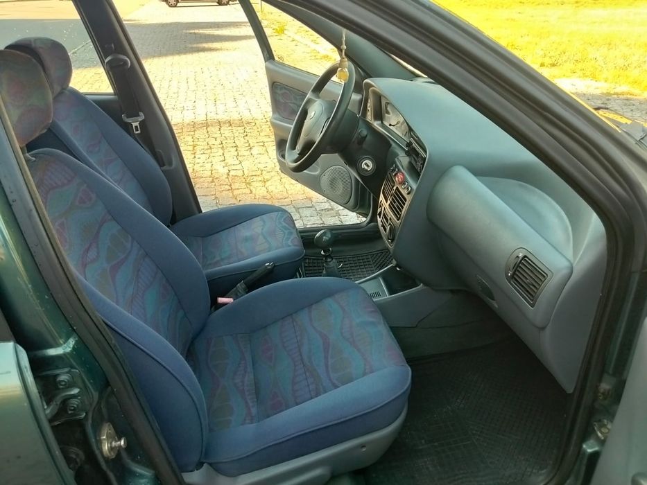 Fiat Palio Weekend 1.2- 110 mil quilómetros