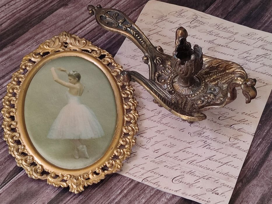 Італія Картина Шовкографія медальон балерина Свічник