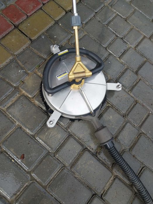 Чистка бруківки, мийка бруківки, миття бруківки, керхер, бруківка, мийка тротуарної плитки