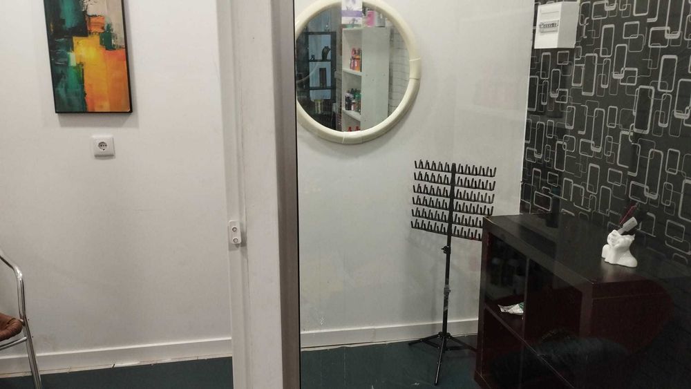 Cedência de espaço em boutique: centro comercial