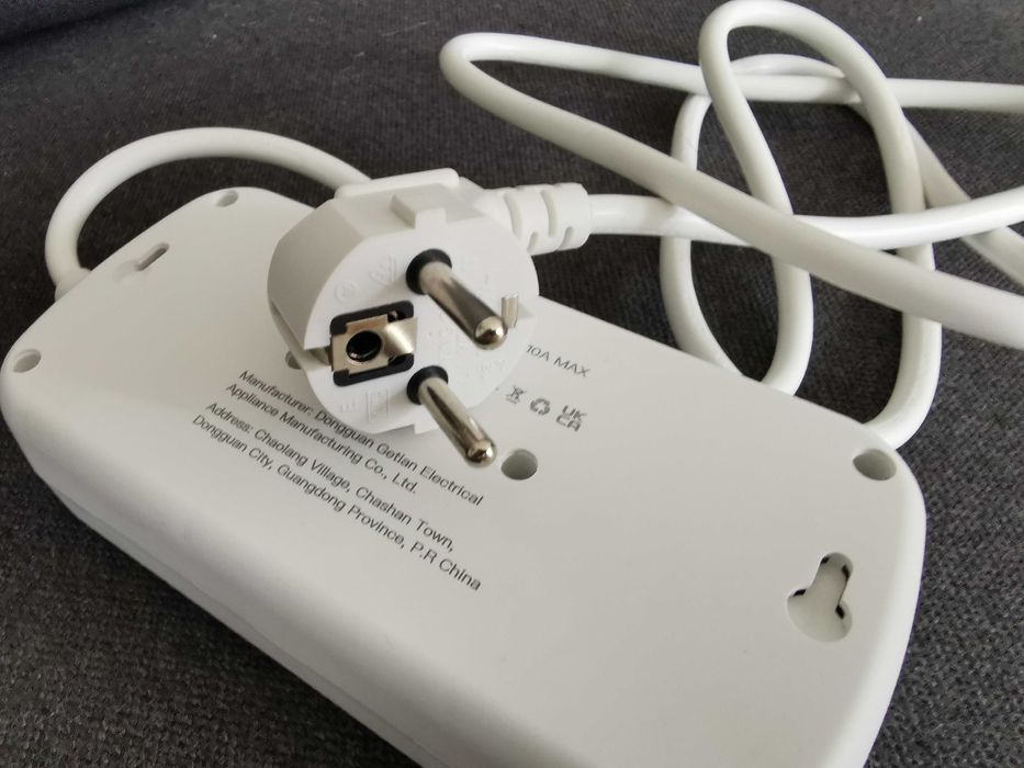 Listwa zasilająca 7 w 1 nowa z usb