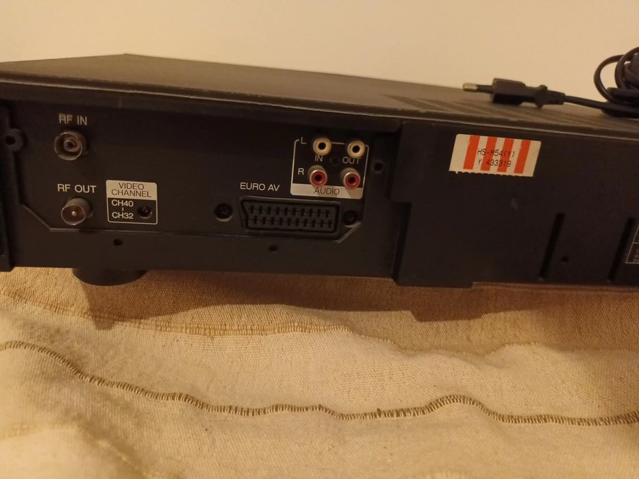 Leitor VHS  para peças (?) Mitsubishi HS-M54