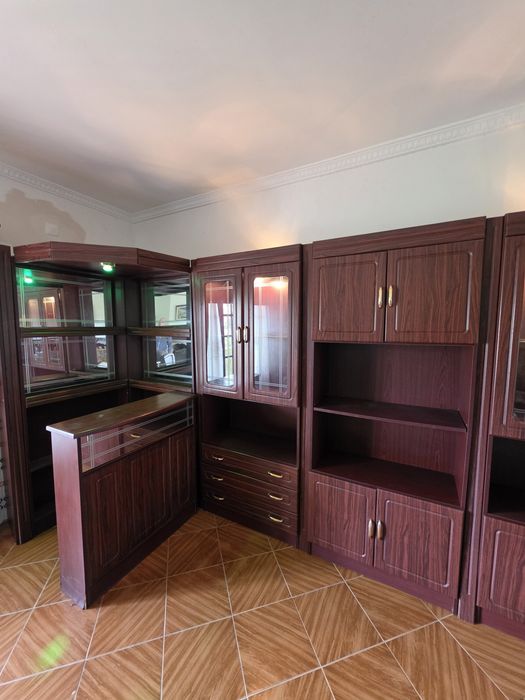 OPORTINIDADE  - Conjunto de movel de sala com bar
