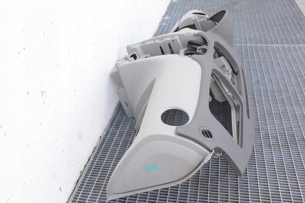 chevrolet hhr deska rozdzielcza konsola kokpit