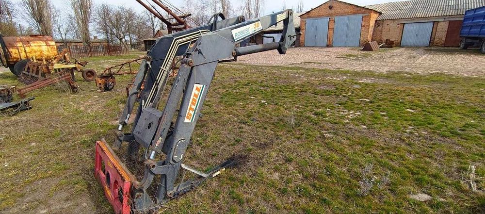 Навантажувач John Deere f 30 2010