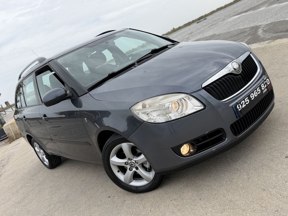 Skoda fabia 1.2 gasolina nacional impecavel — photo 2