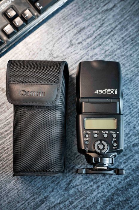 Спалах Canon Speedlite 430EX II