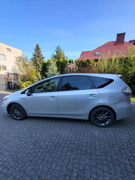 Toyota Prius+