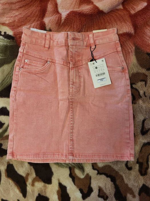 Спідниця джинсова нова Bershka.
