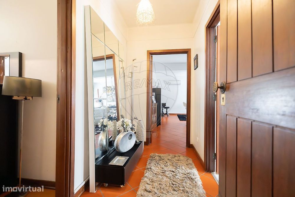 Apartamento T4 para venda