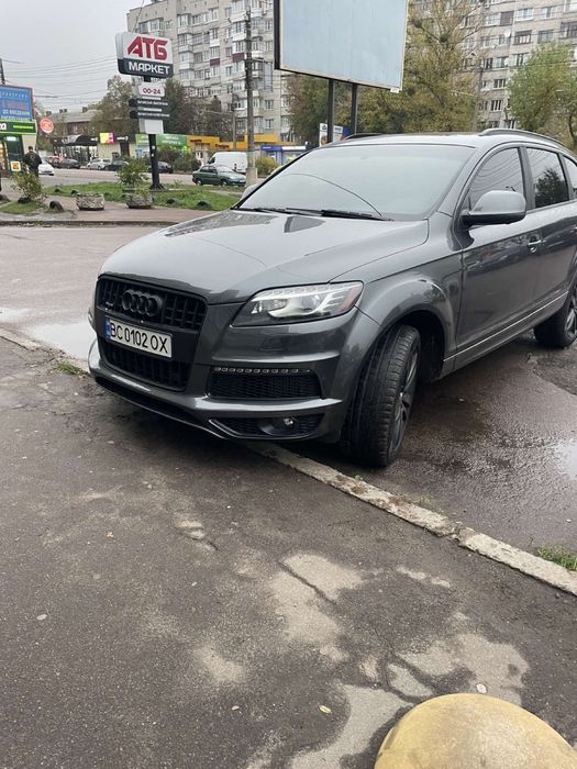 AUDI  Q7  3.0 дизель