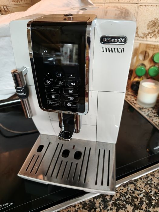 Máquina de Café Automática De'Longhi Dinamica ECAM 350.35.W BRANCA